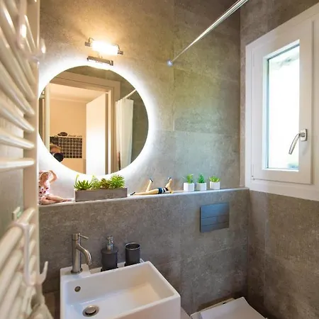 Felicetta Picola Lazaráta